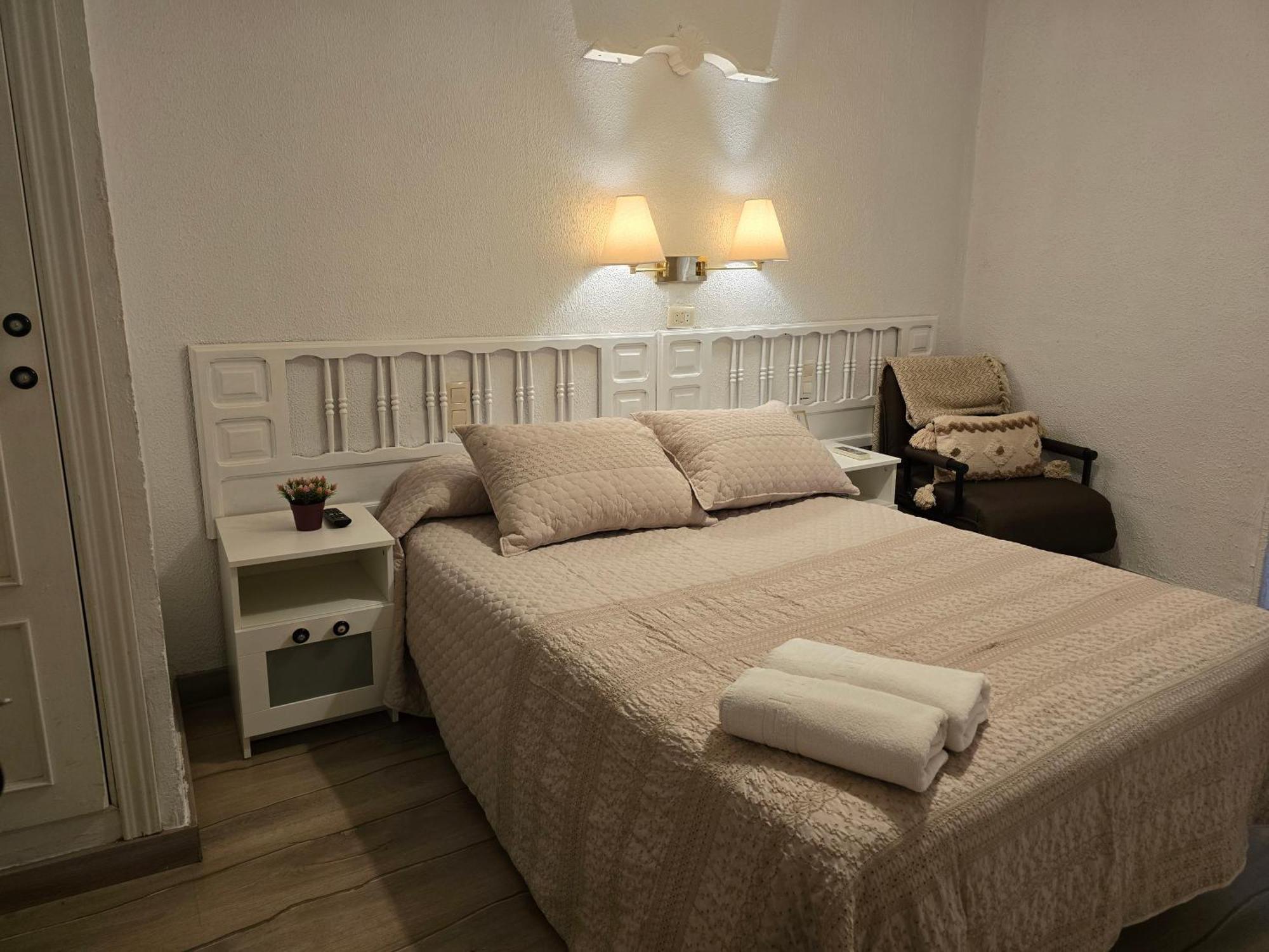 Pension Martin Jaen Exterior photo